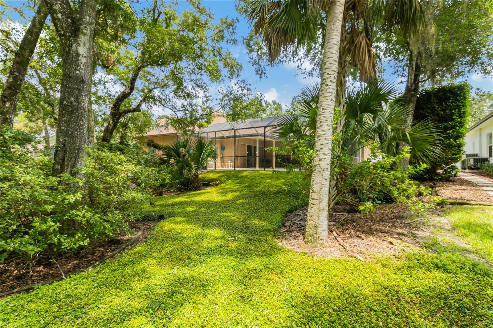 7219 WAREHAM DR, TAMPA, FL, 33647