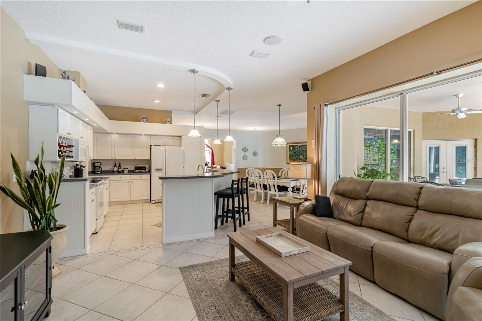 7219 WAREHAM DR, TAMPA, FL, 33647