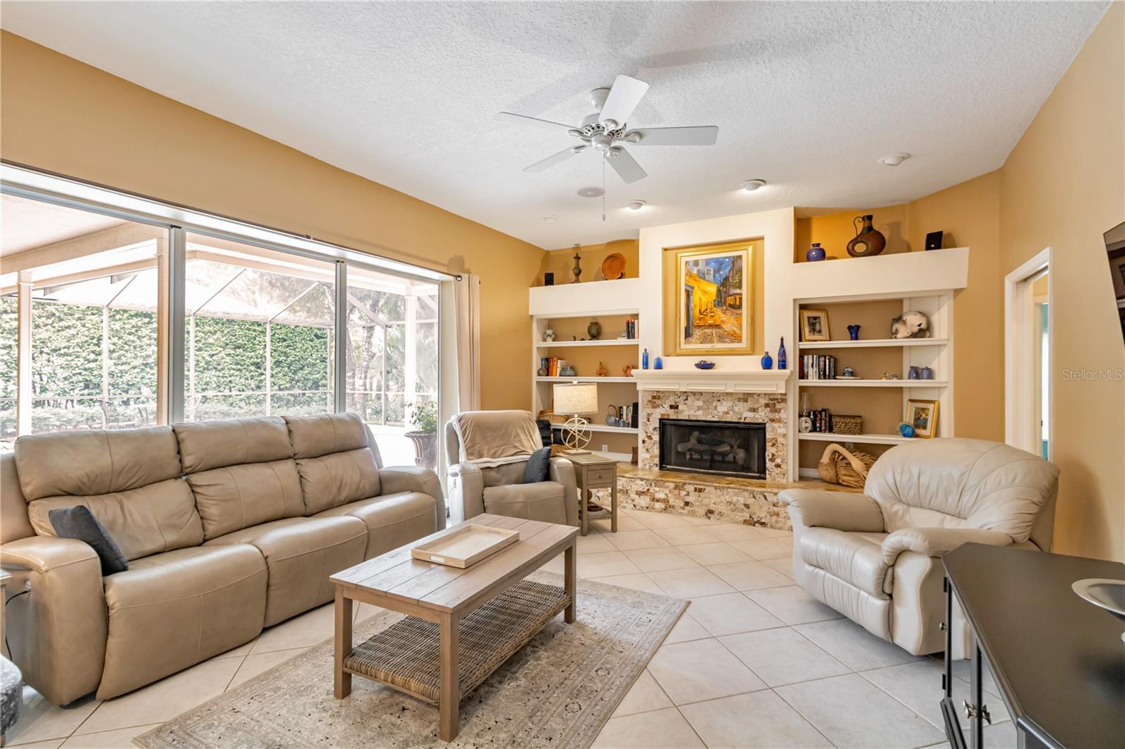 7219 WAREHAM DR, TAMPA, FL, 33647