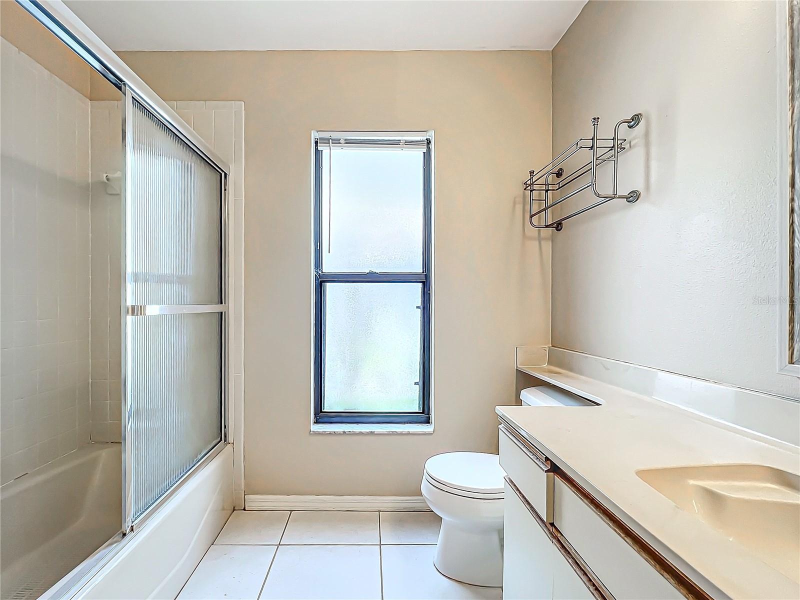 6128 NICOLE DR, SARASOTA, FL, 34243