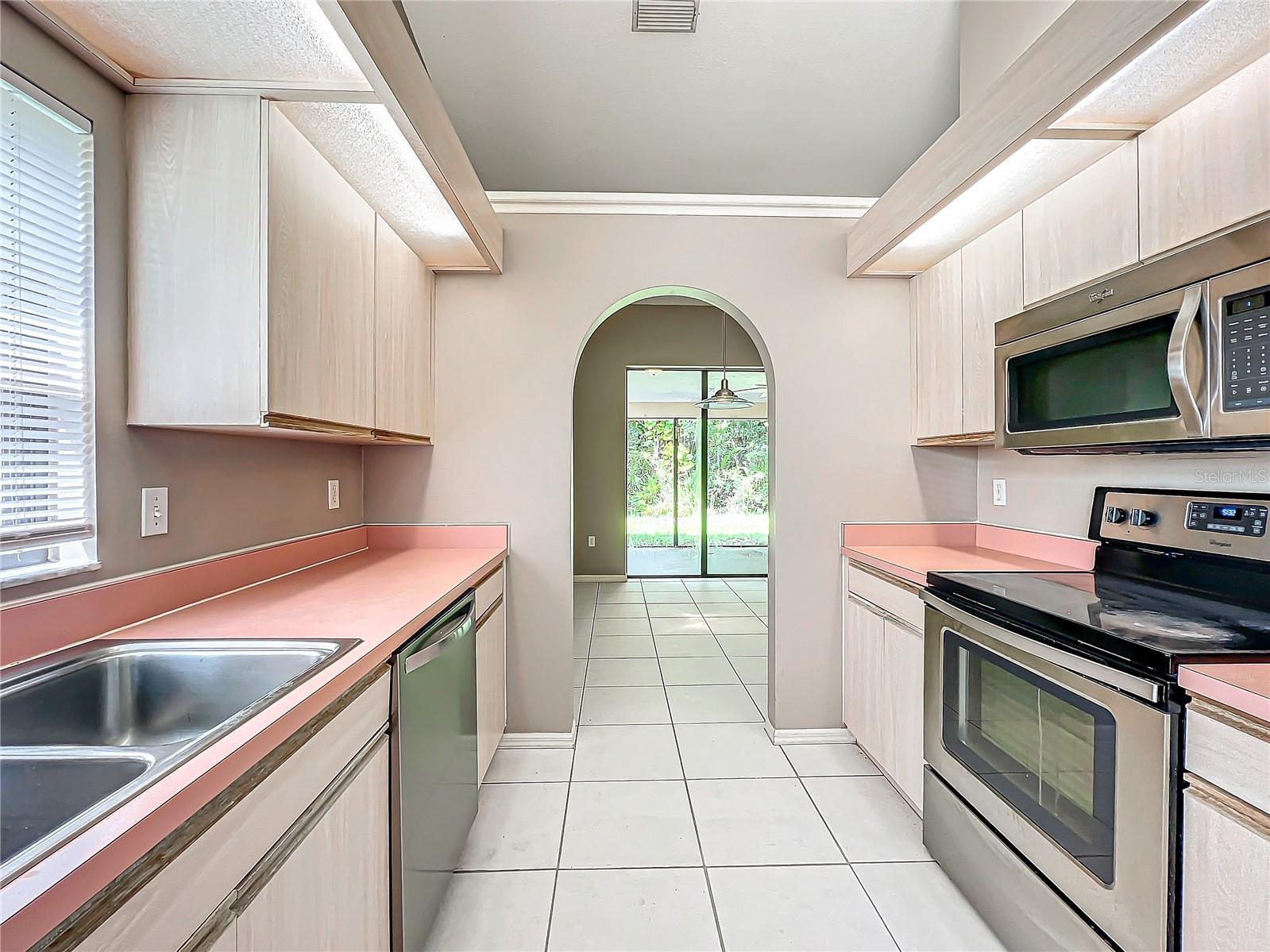 6128 NICOLE DR, SARASOTA, FL, 34243