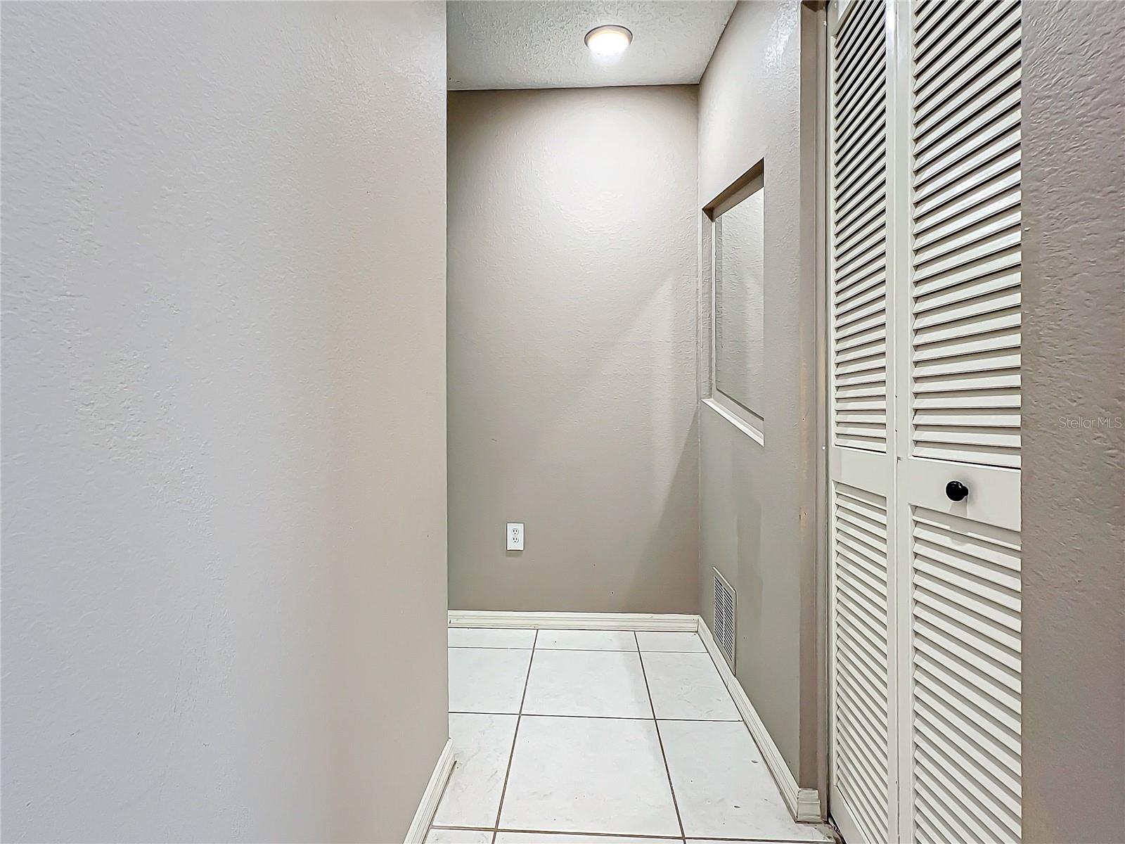 6128 NICOLE DR, SARASOTA, FL, 34243