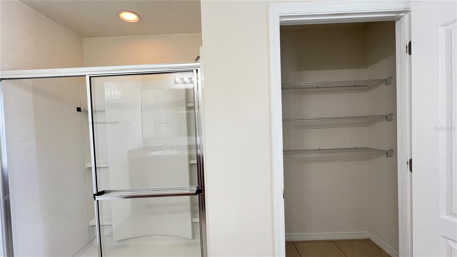 108 COUNTRY WALK CIR, DAVENPORT, FL, 33837