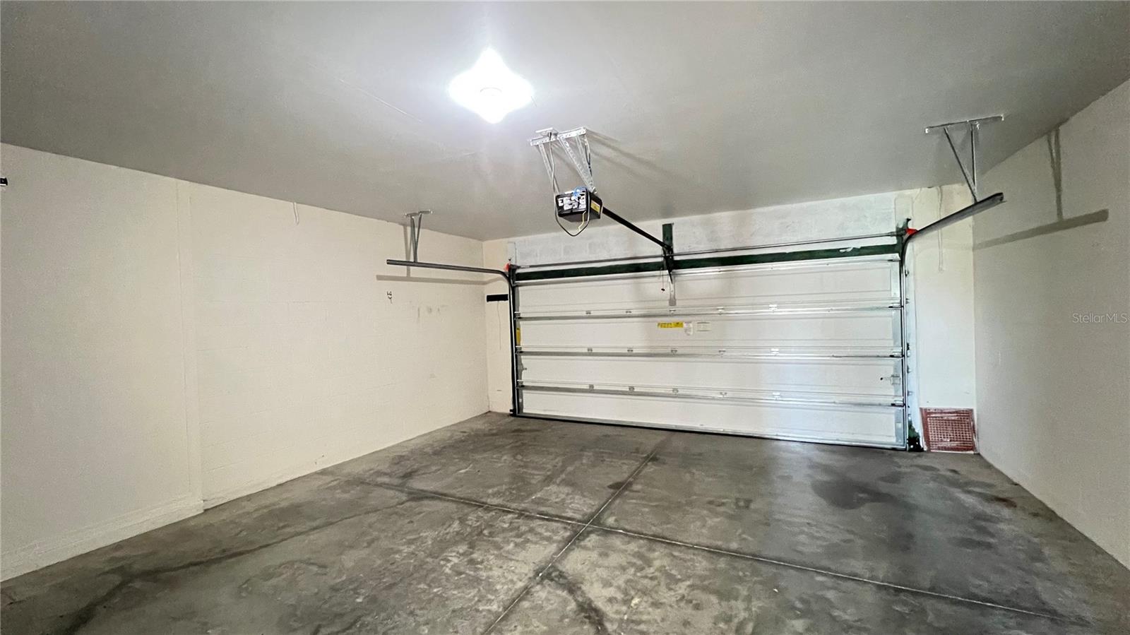 108 COUNTRY WALK CIR, DAVENPORT, FL, 33837