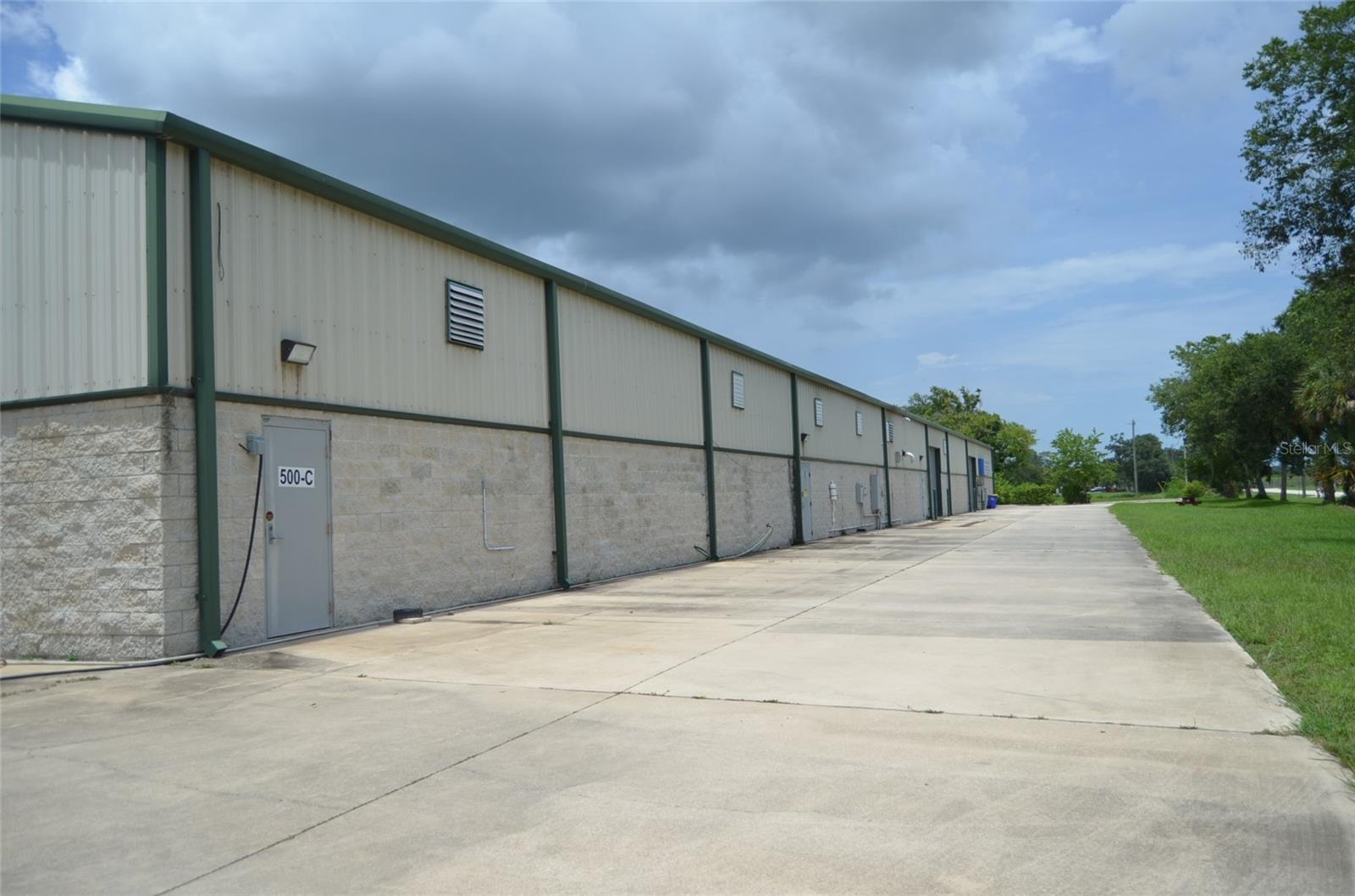 500 PULLMAN RD #A, EDGEWATER, FL, 32132