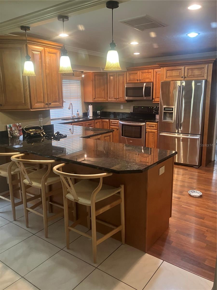 3049 PRESTIGE DR, CLEARWATER, FL, 33759