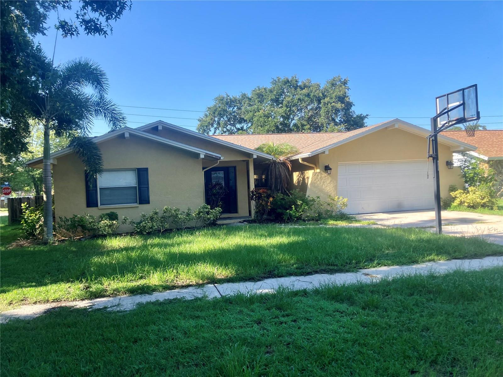 3049 PRESTIGE DR, CLEARWATER, FL, 33759