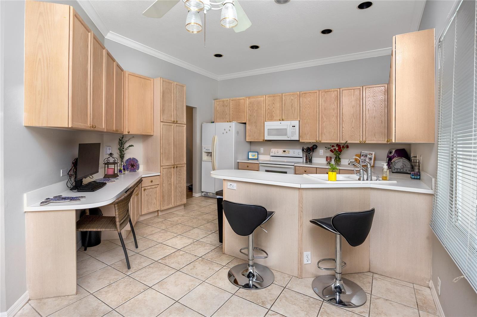 3570 GOLFSIDE DR, PALM HARBOR, FL, 34685