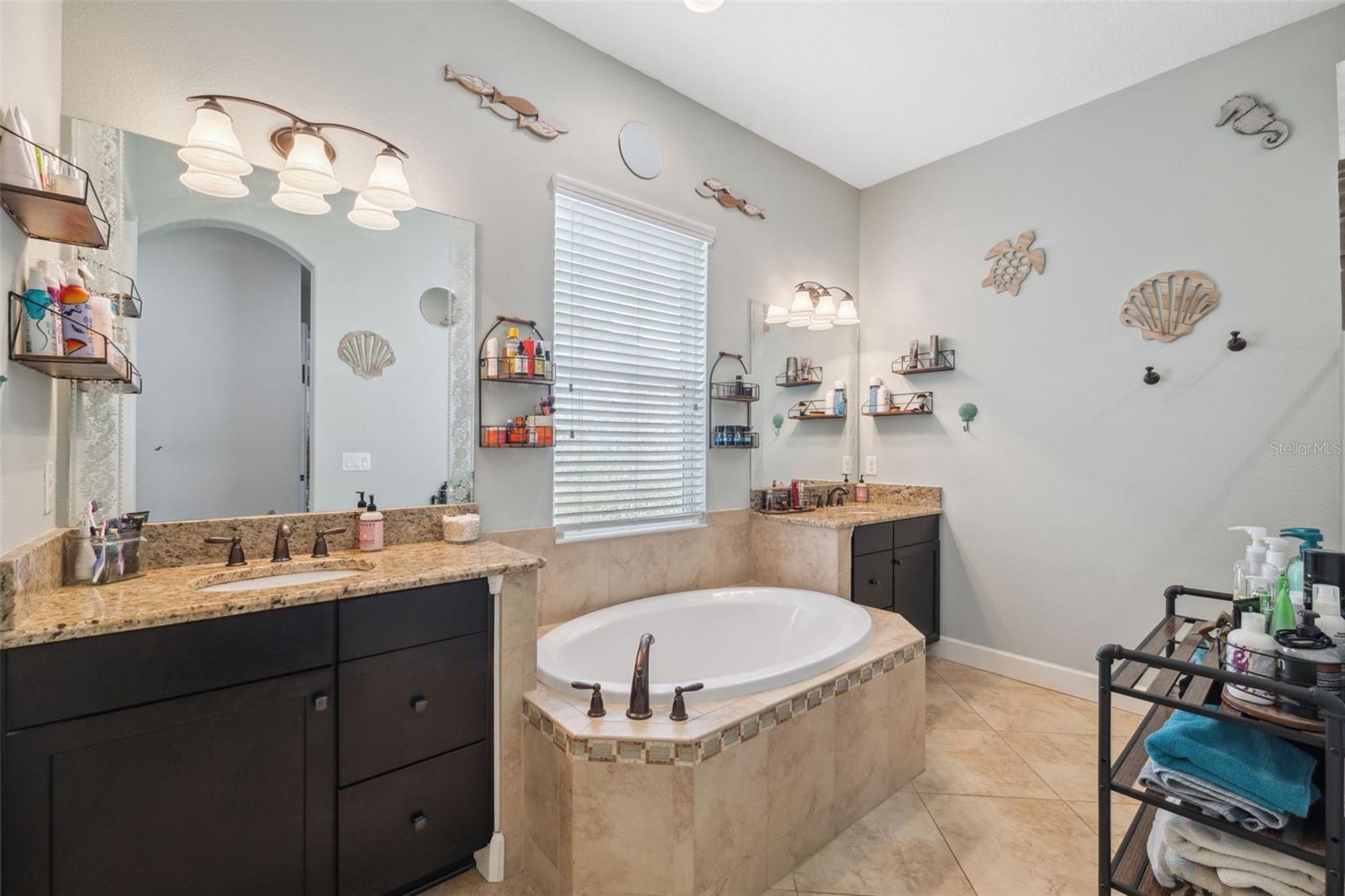 8853 BELLA VITA CIR, LAND O LAKES, FL, 34637