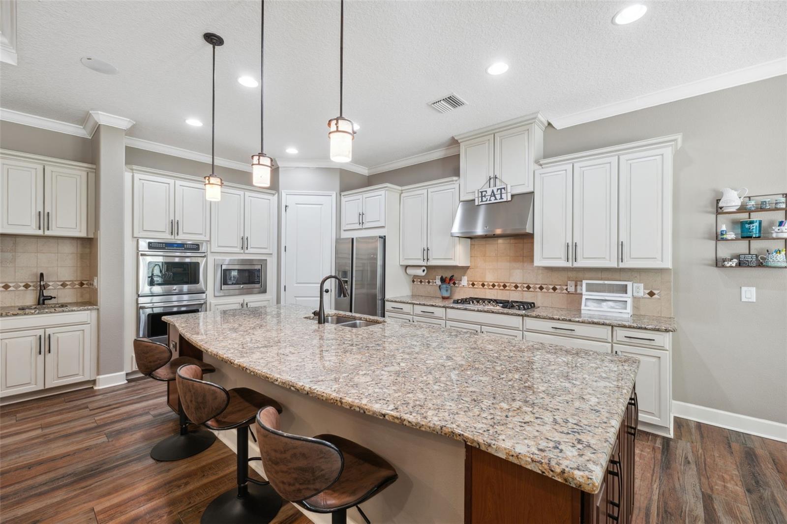 8853 BELLA VITA CIR, LAND O LAKES, FL, 34637