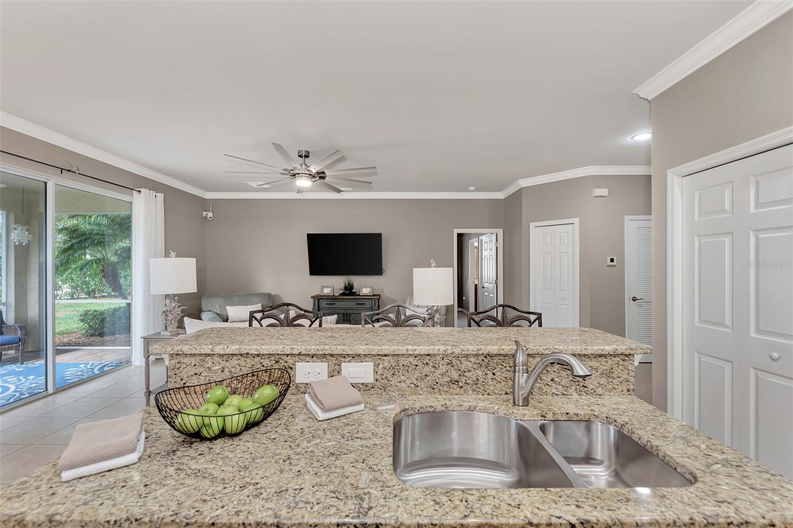 9155 COACHMAN DR, VENICE, FL, 34293