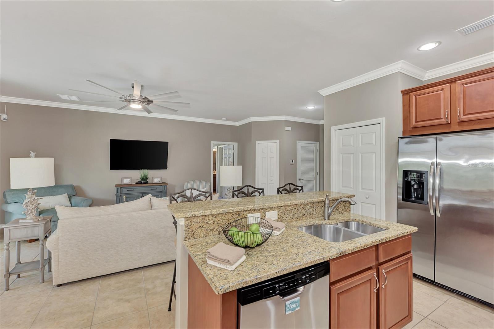 9155 COACHMAN DR, VENICE, FL, 34293