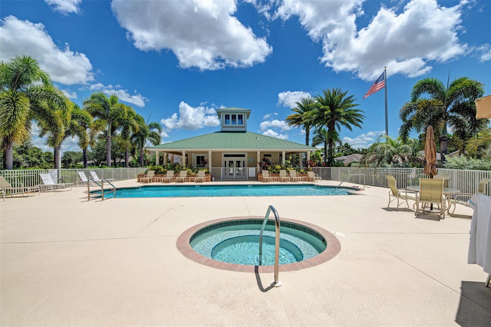 9155 COACHMAN DR, VENICE, FL, 34293