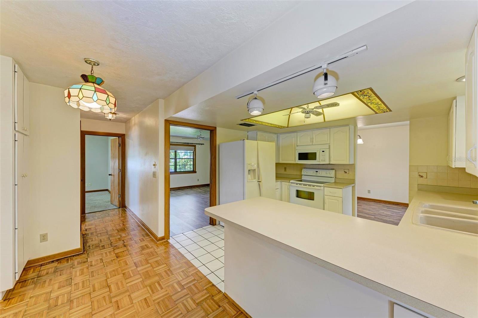 5111 CORAL BLVD, BRADENTON, FL, 34210