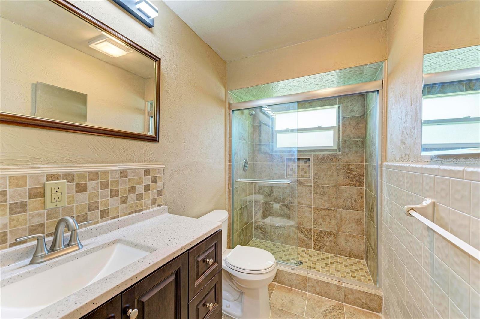 5111 CORAL BLVD, BRADENTON, FL, 34210