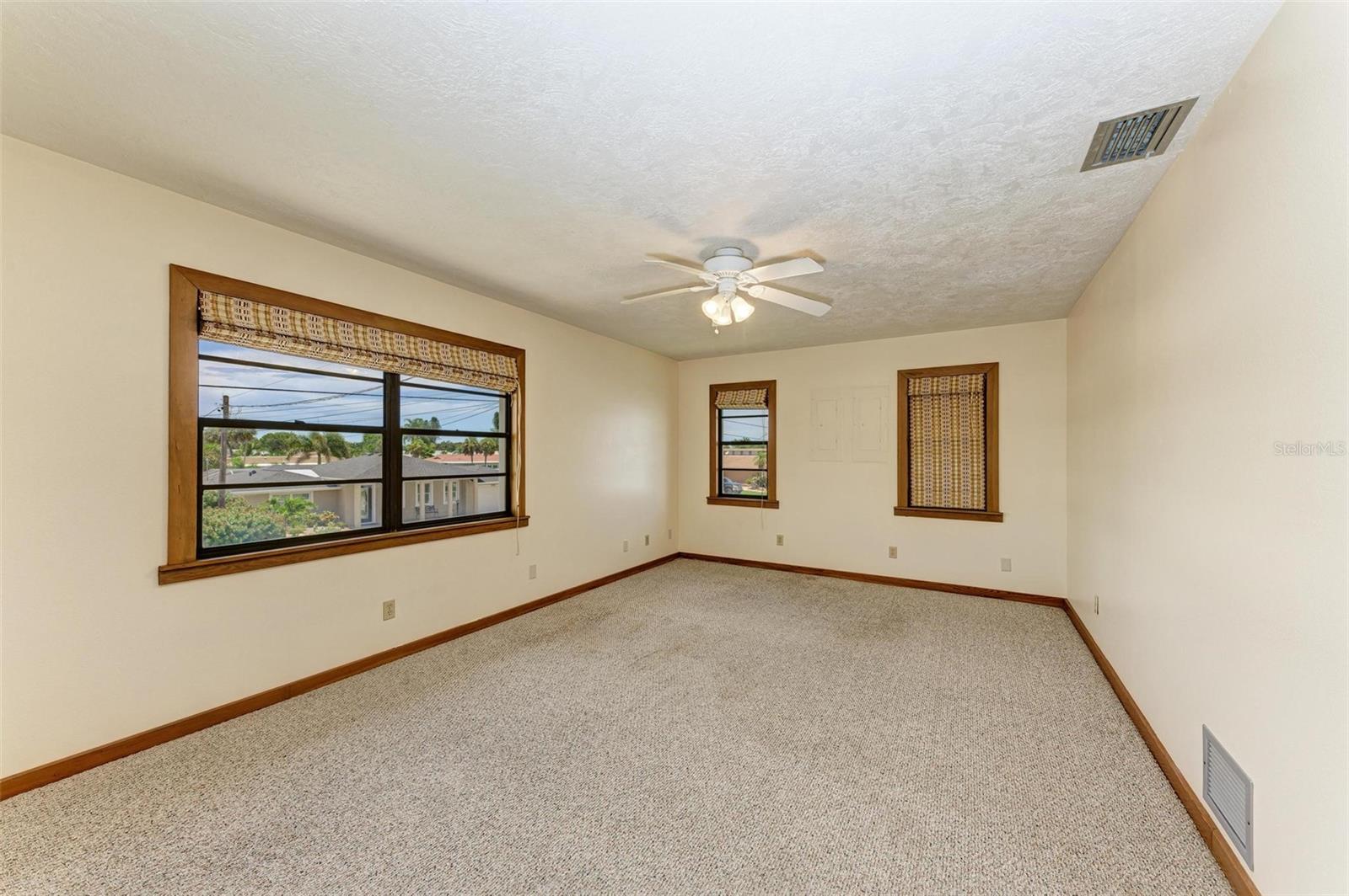 5111 CORAL BLVD, BRADENTON, FL, 34210