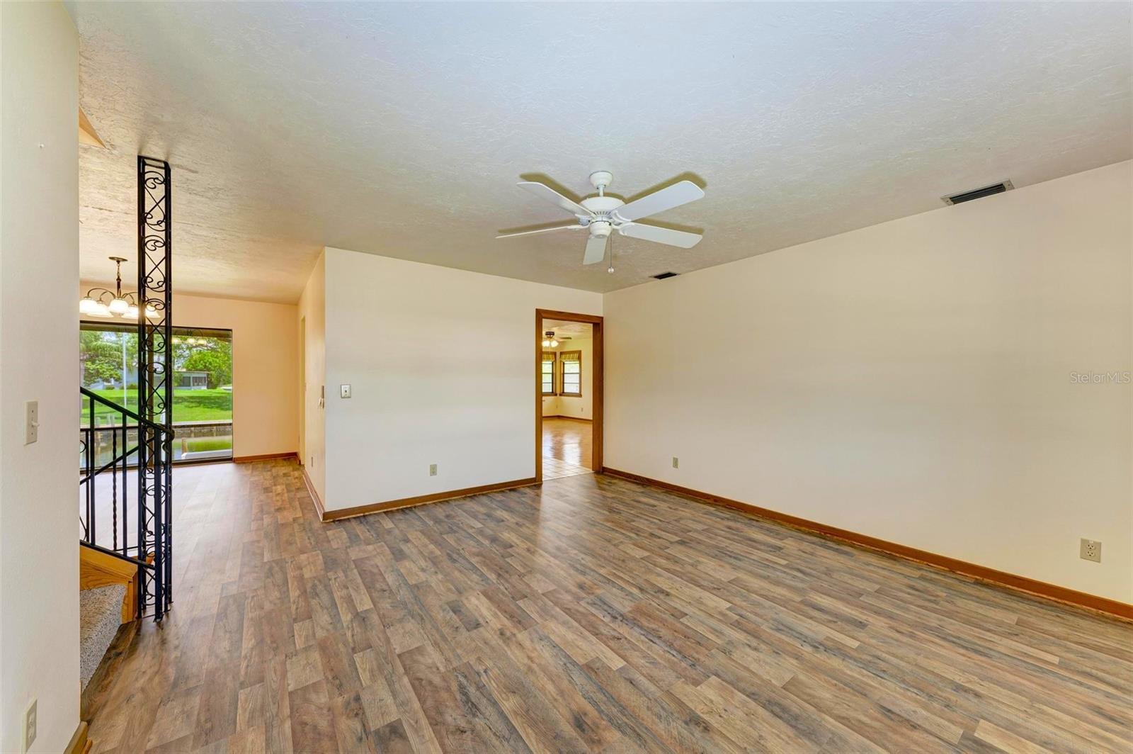 5111 CORAL BLVD, BRADENTON, FL, 34210