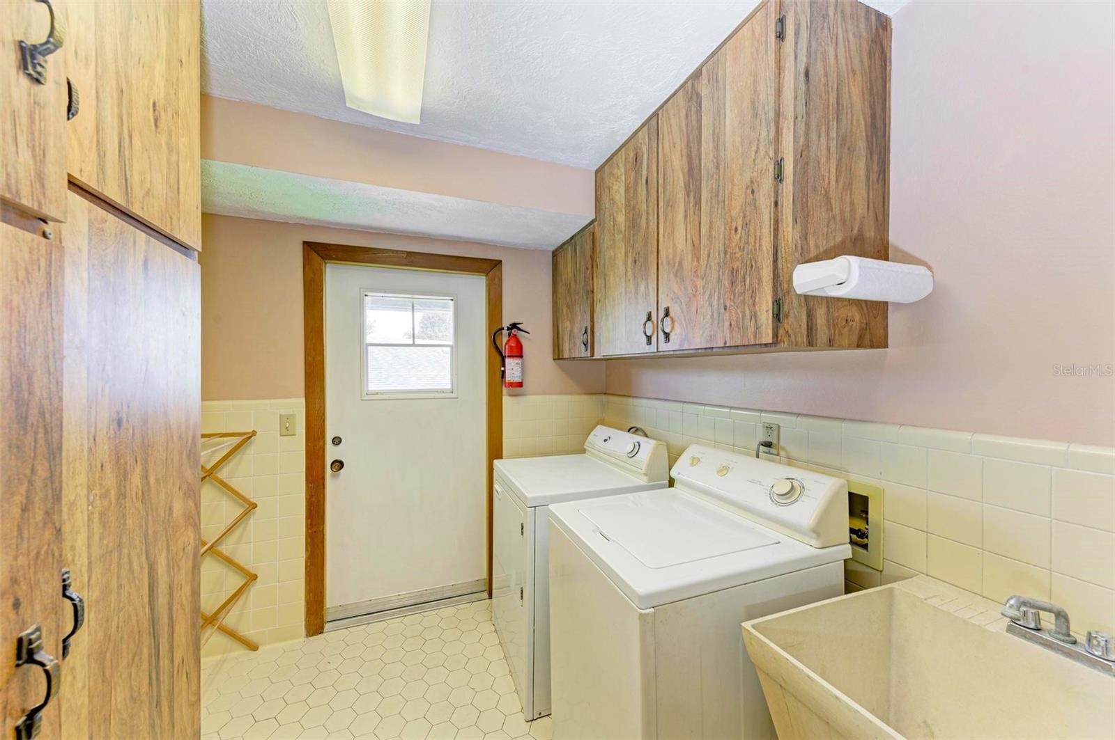 5111 CORAL BLVD, BRADENTON, FL, 34210
