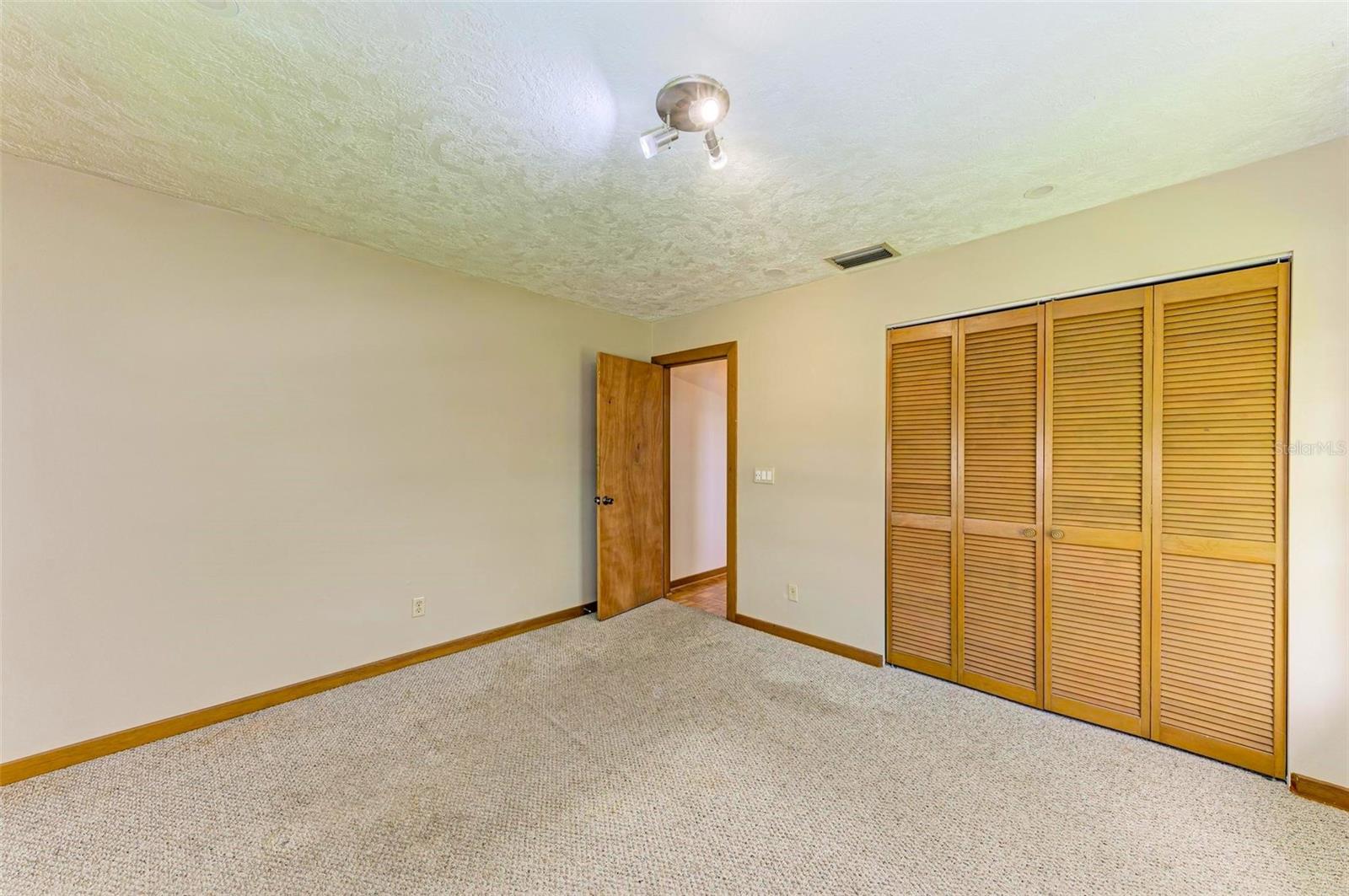 5111 CORAL BLVD, BRADENTON, FL, 34210