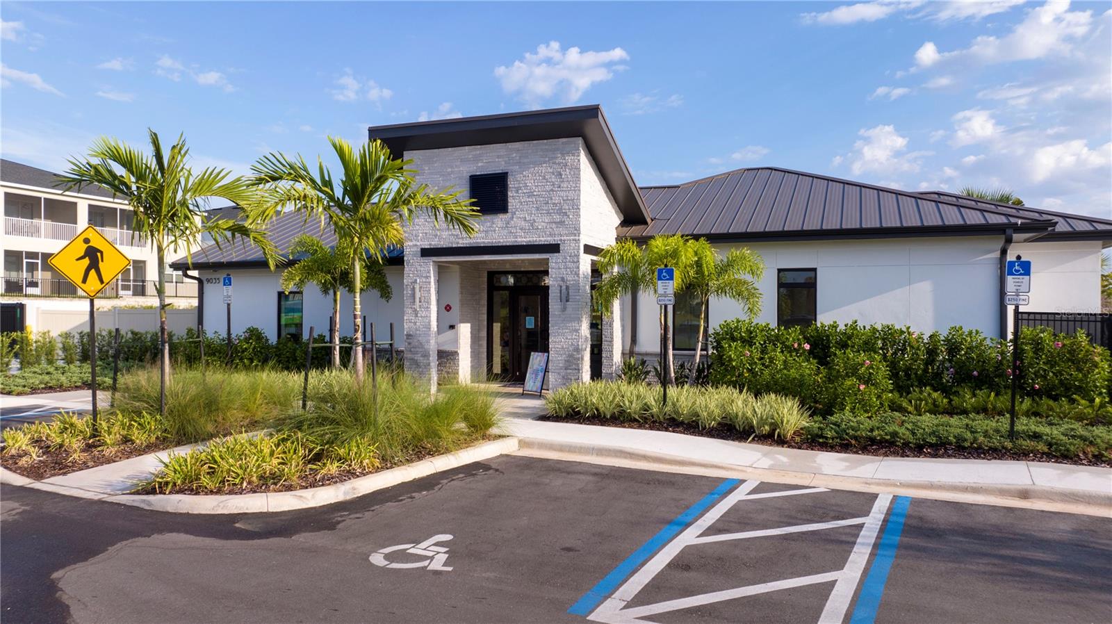 8907 PLAY THROUGH DR, DAVENPORT, FL, 33896