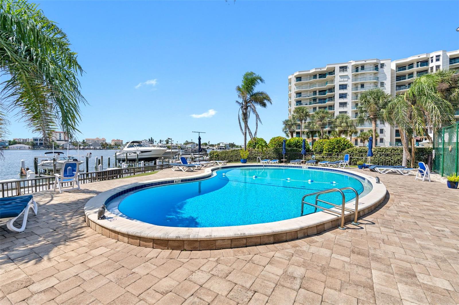 660 ISLAND WAY #401, CLEARWATER, FL, 33767