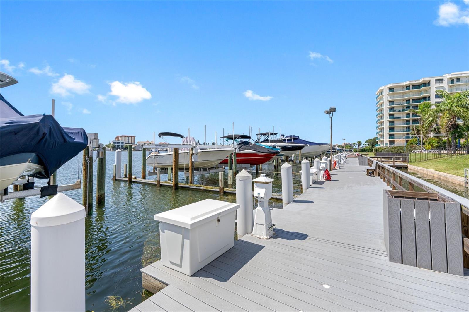 660 ISLAND WAY #401, CLEARWATER, FL, 33767