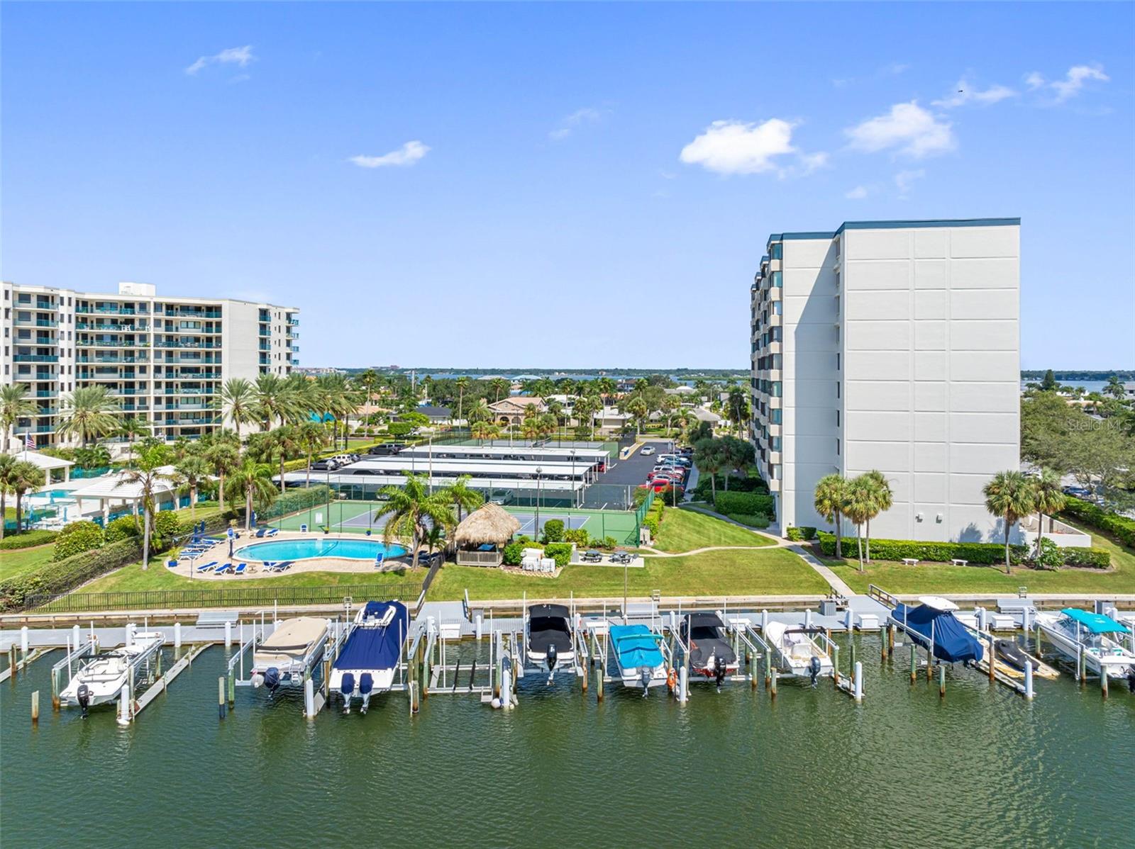 660 ISLAND WAY #401, CLEARWATER, FL, 33767
