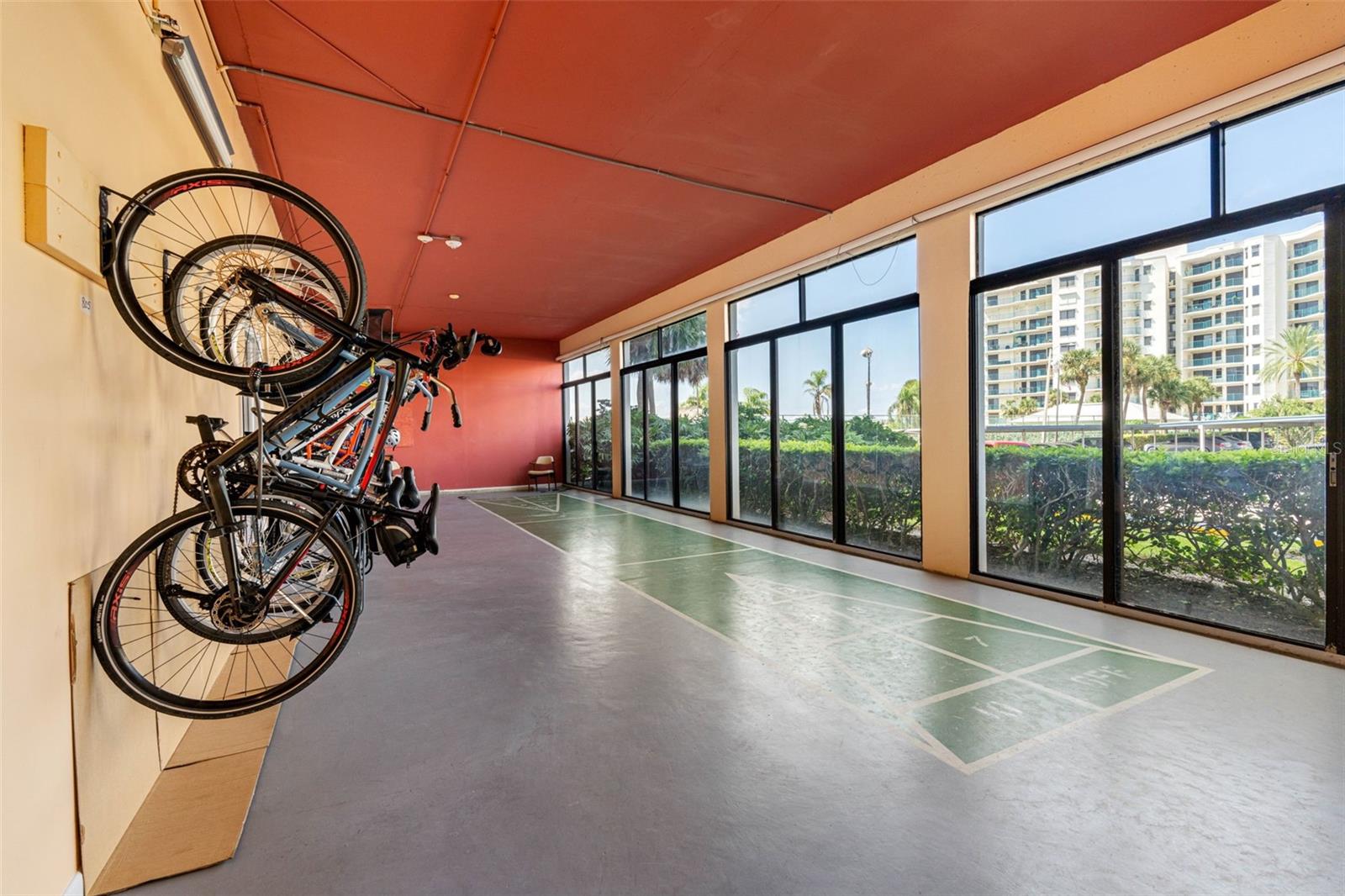 660 ISLAND WAY #401, CLEARWATER, FL, 33767