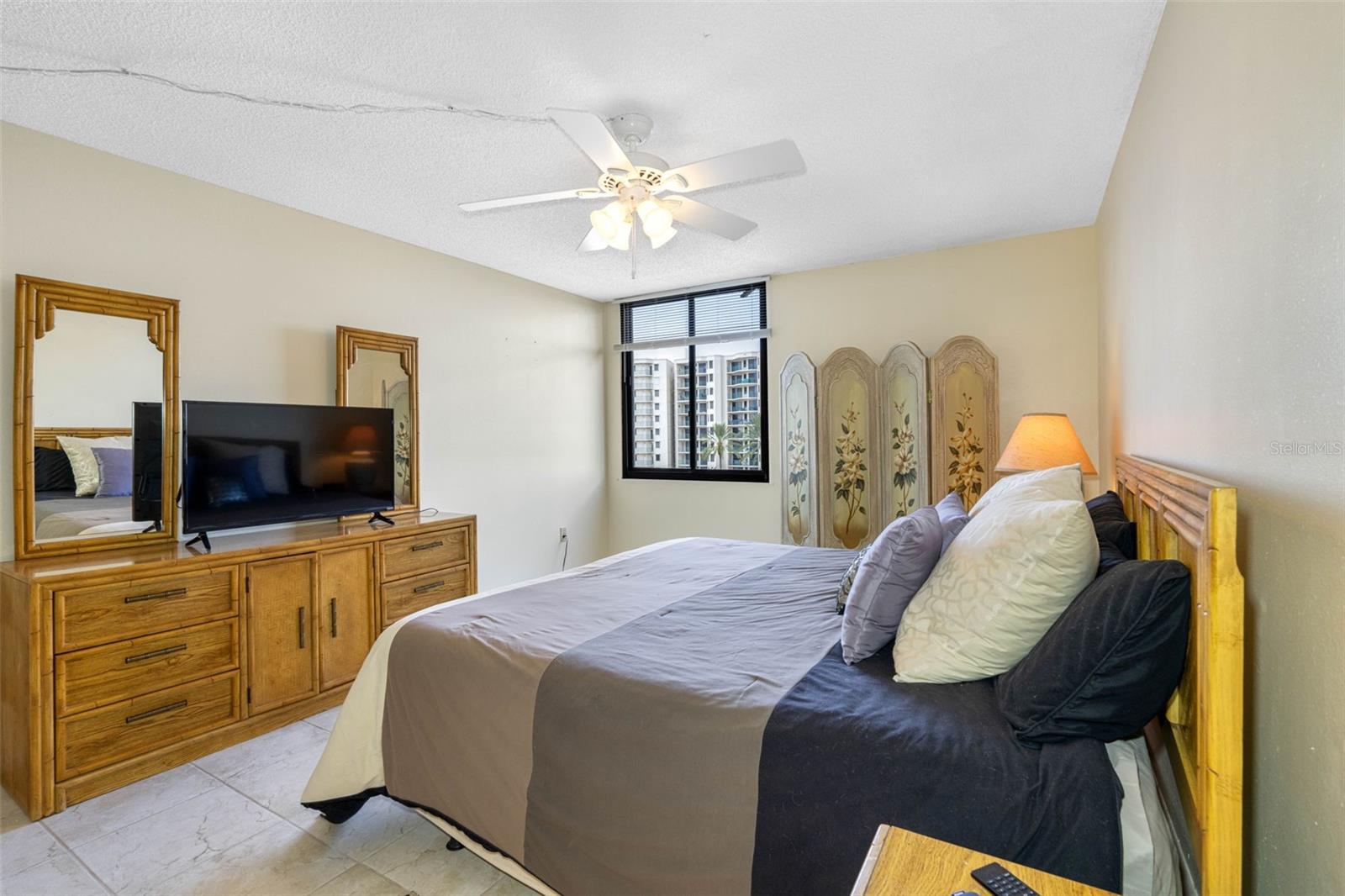 660 ISLAND WAY #401, CLEARWATER, FL, 33767