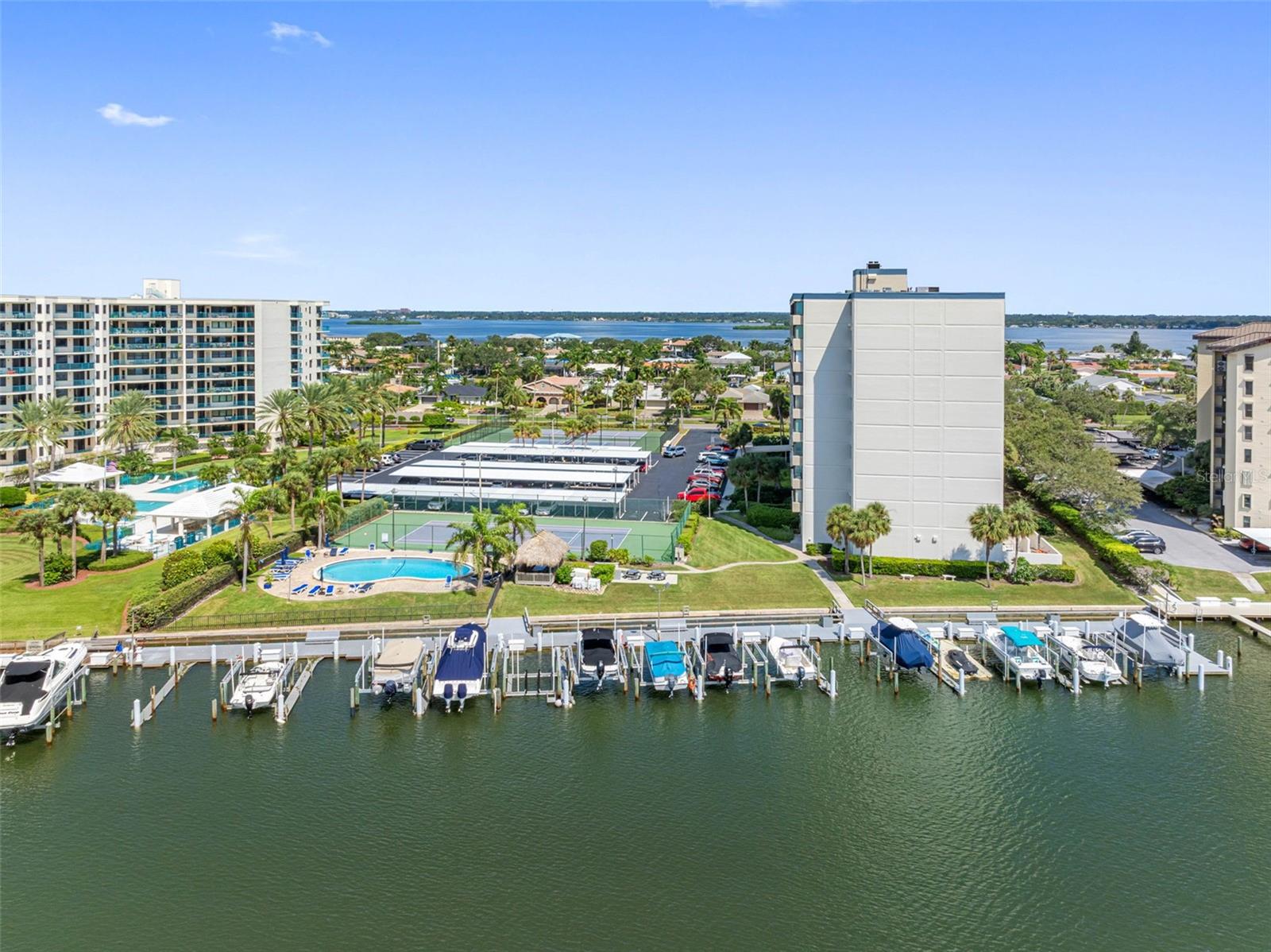 660 ISLAND WAY #401, CLEARWATER, FL, 33767