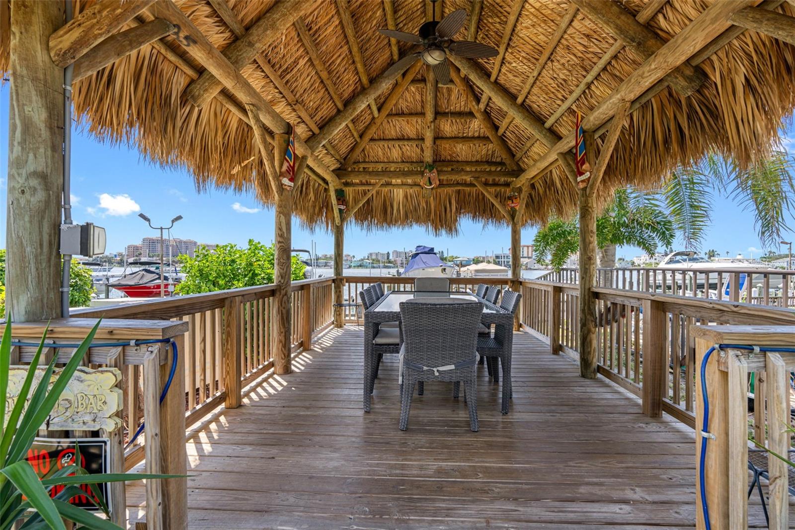 660 ISLAND WAY #401, CLEARWATER, FL, 33767