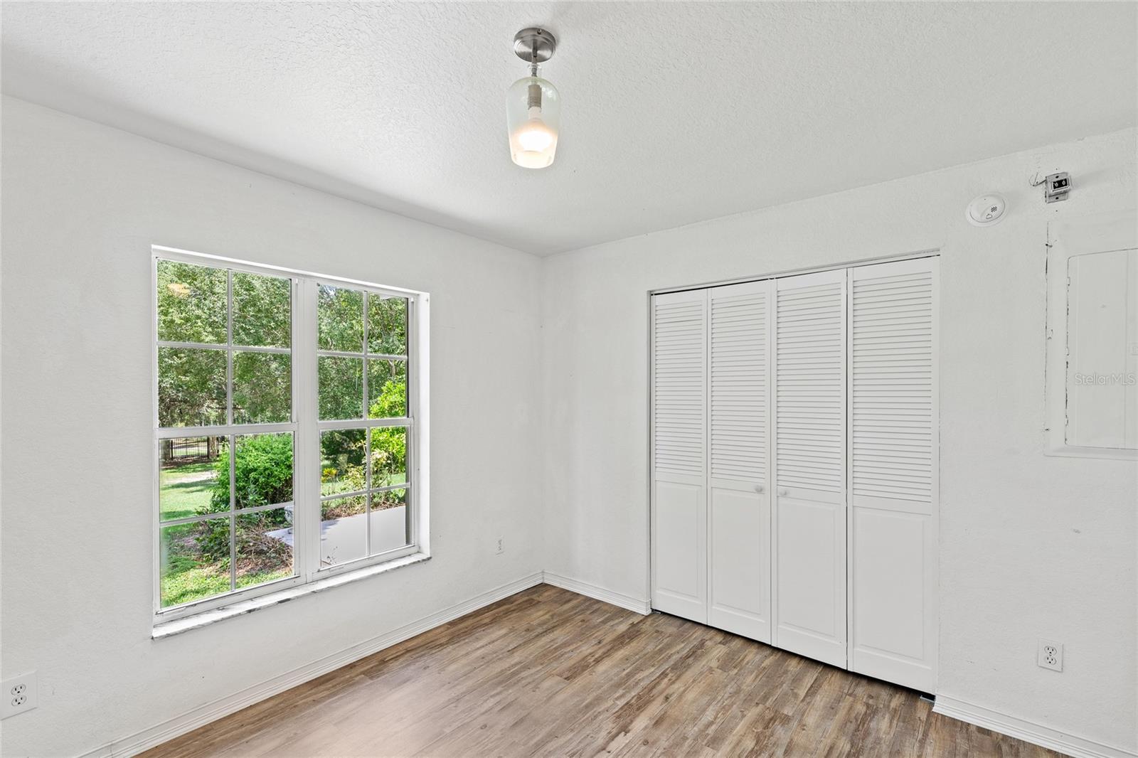 15015 S HIGHWAY 25, WEIRSDALE, FL, 32195