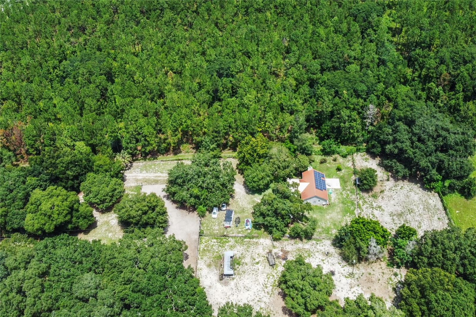 15015 S HIGHWAY 25, WEIRSDALE, FL, 32195