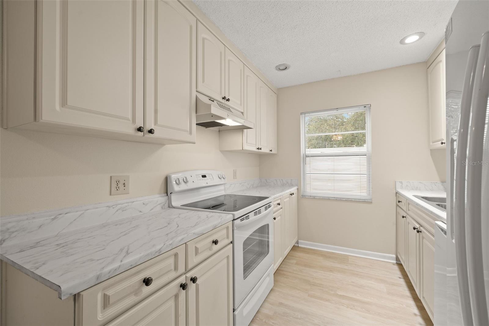 3247 38TH WAY S #C, ST PETERSBURG, FL, 33711