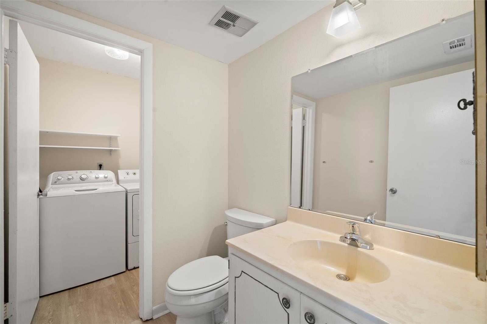 3247 38TH WAY S #C, ST PETERSBURG, FL, 33711