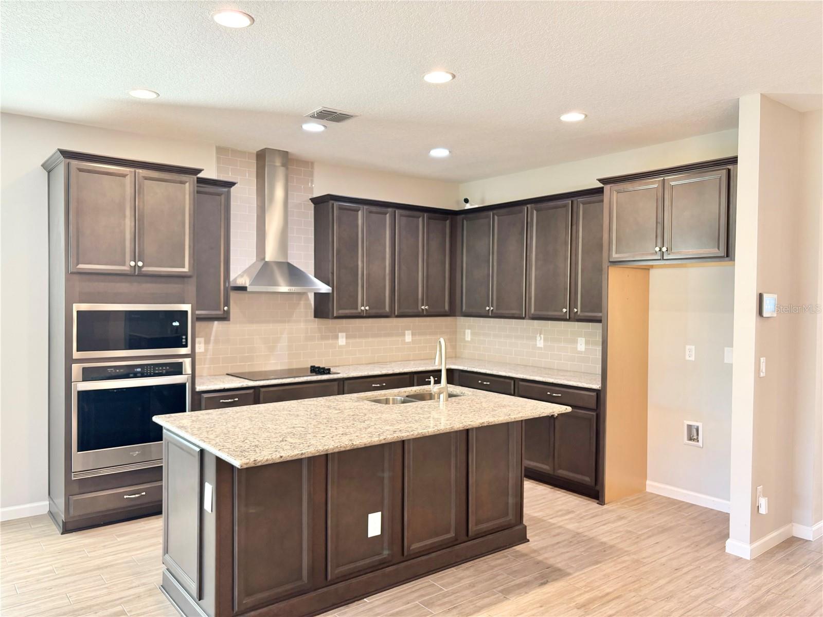 7051 LANIER FALLS RD, DELAND, FL, 32724