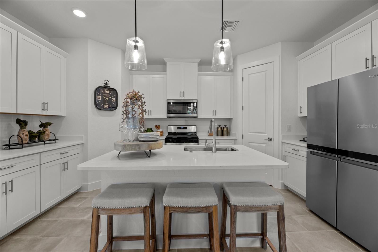 16988 COTTONTAIL CIR, PUNTA GORDA, FL, 33982