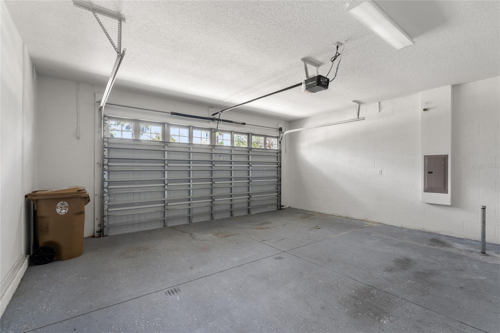 1411 CLUBMAN DR, DAVENPORT, FL, 33896