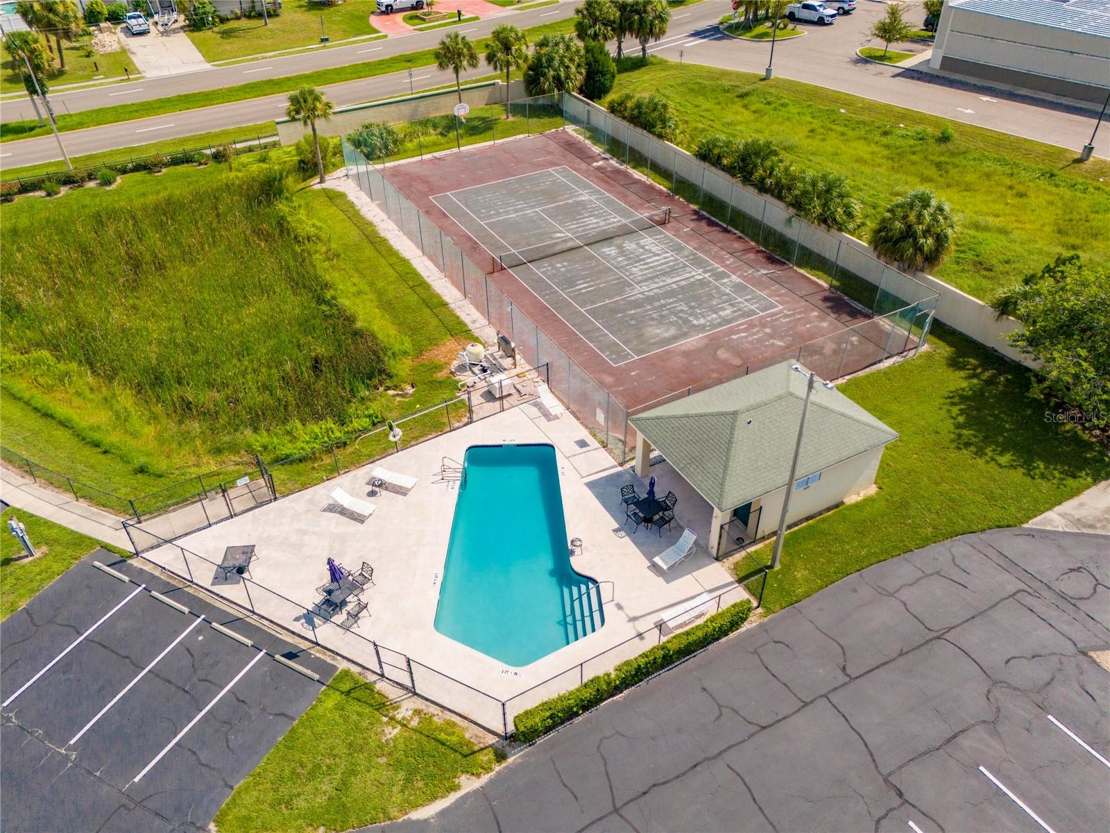636 YARDARM DR #636, APOLLO BEACH, FL, 33572