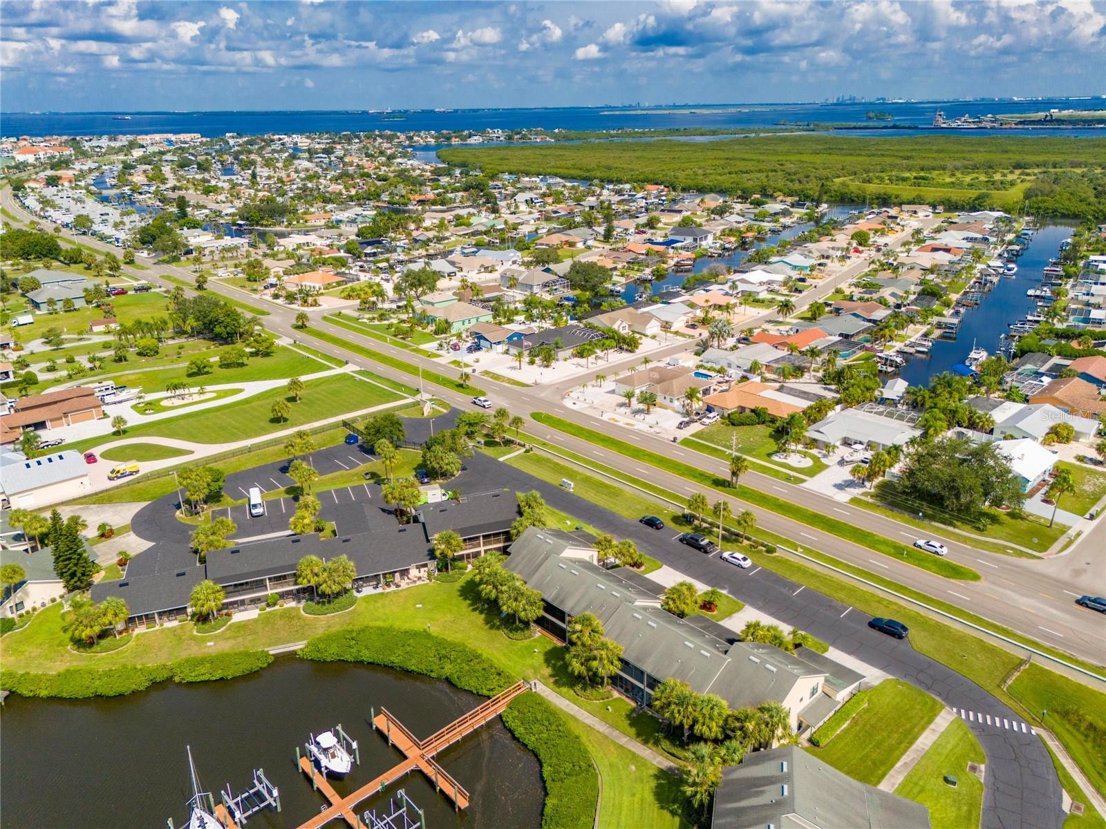 636 YARDARM DR #636, APOLLO BEACH, FL, 33572