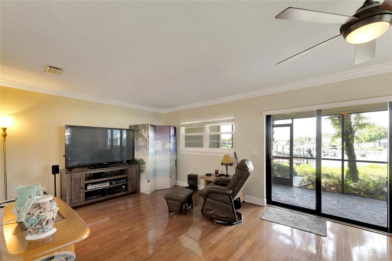 636 YARDARM DR #636, APOLLO BEACH, FL, 33572