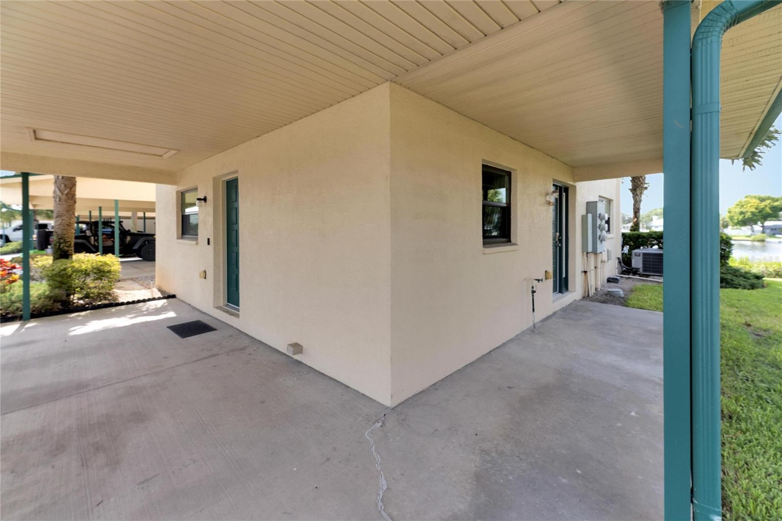 636 YARDARM DR #636, APOLLO BEACH, FL, 33572