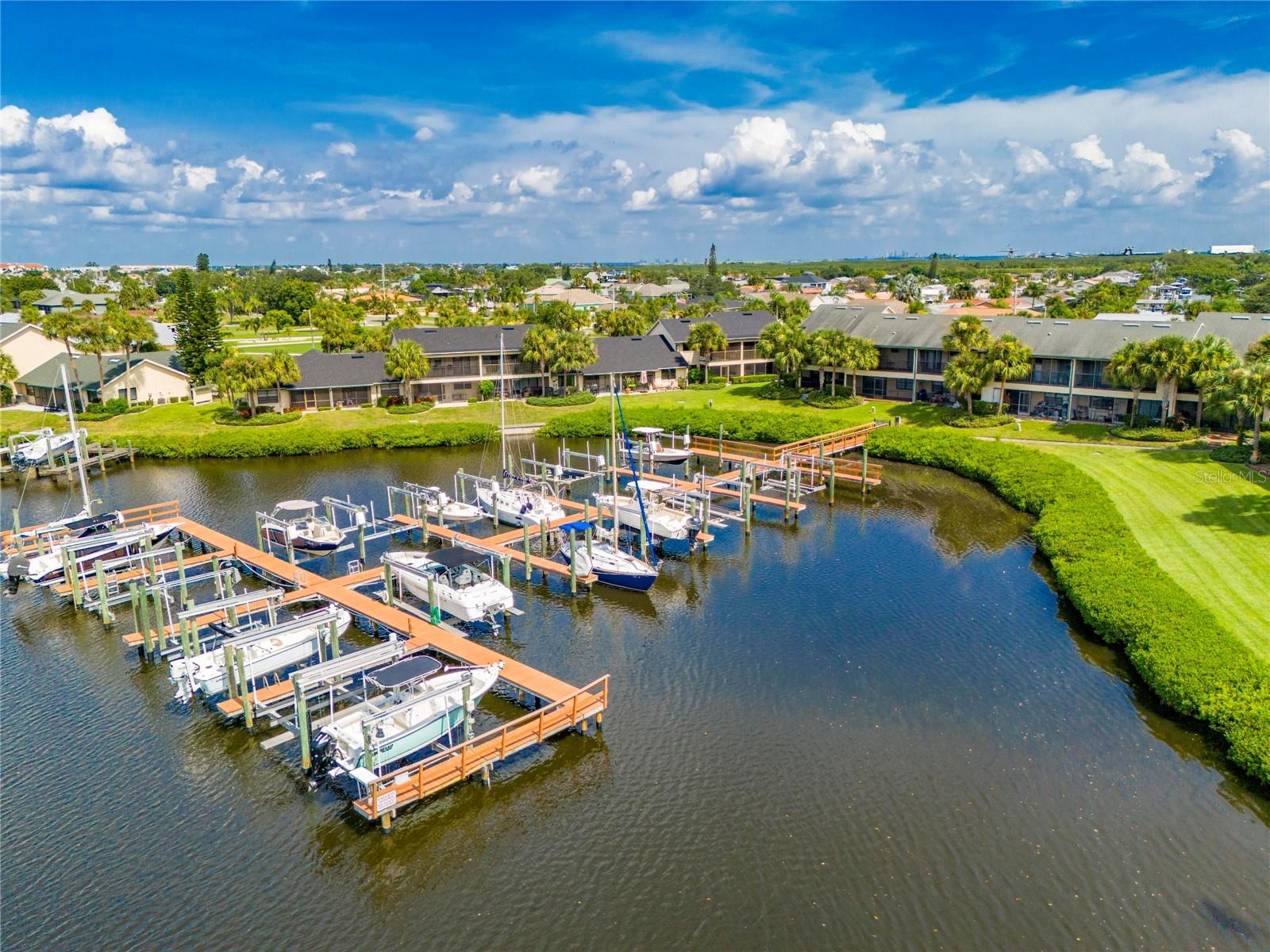 636 YARDARM DR #636, APOLLO BEACH, FL, 33572
