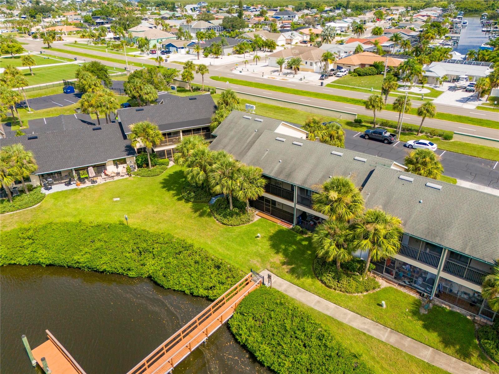 636 YARDARM DR #636, APOLLO BEACH, FL, 33572