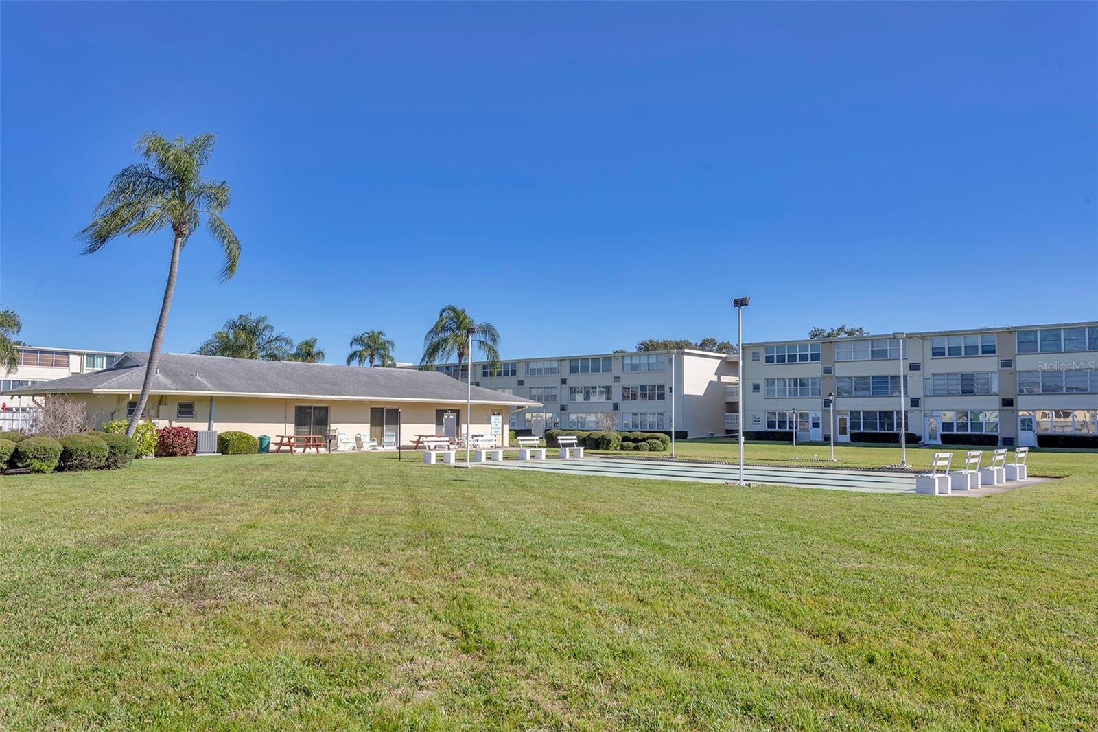 1051 79TH AVE N #103, ST PETERSBURG, FL, 33702