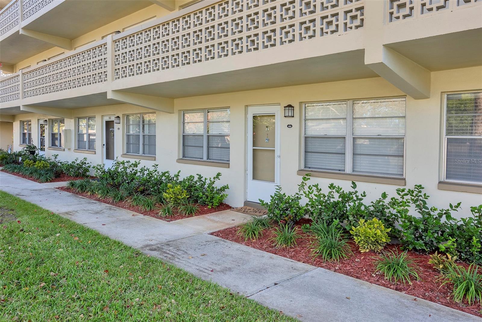 1051 79TH AVE N #103, ST PETERSBURG, FL, 33702