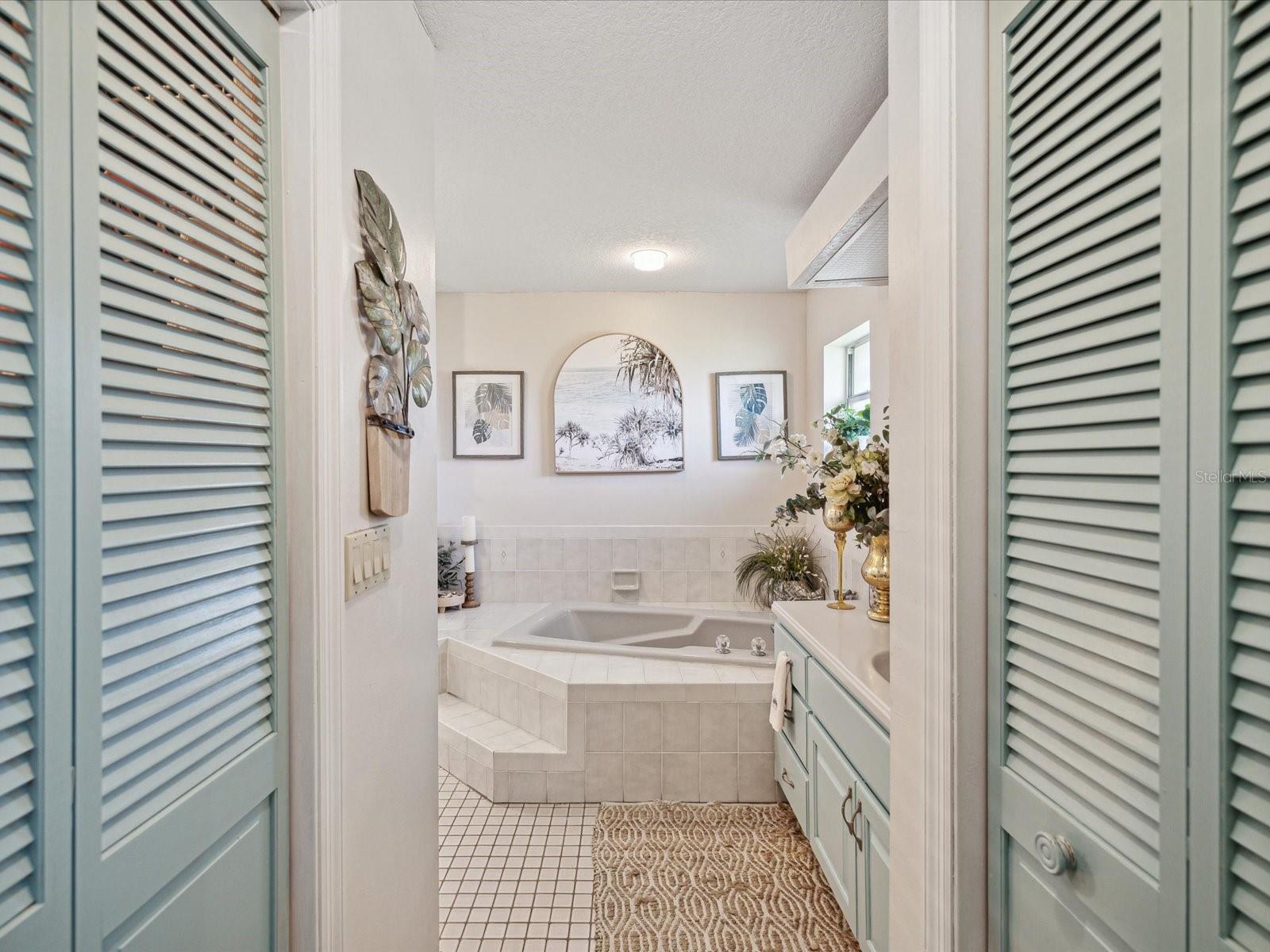1096 FLORIAN WAY, SPRING HILL, FL, 34609