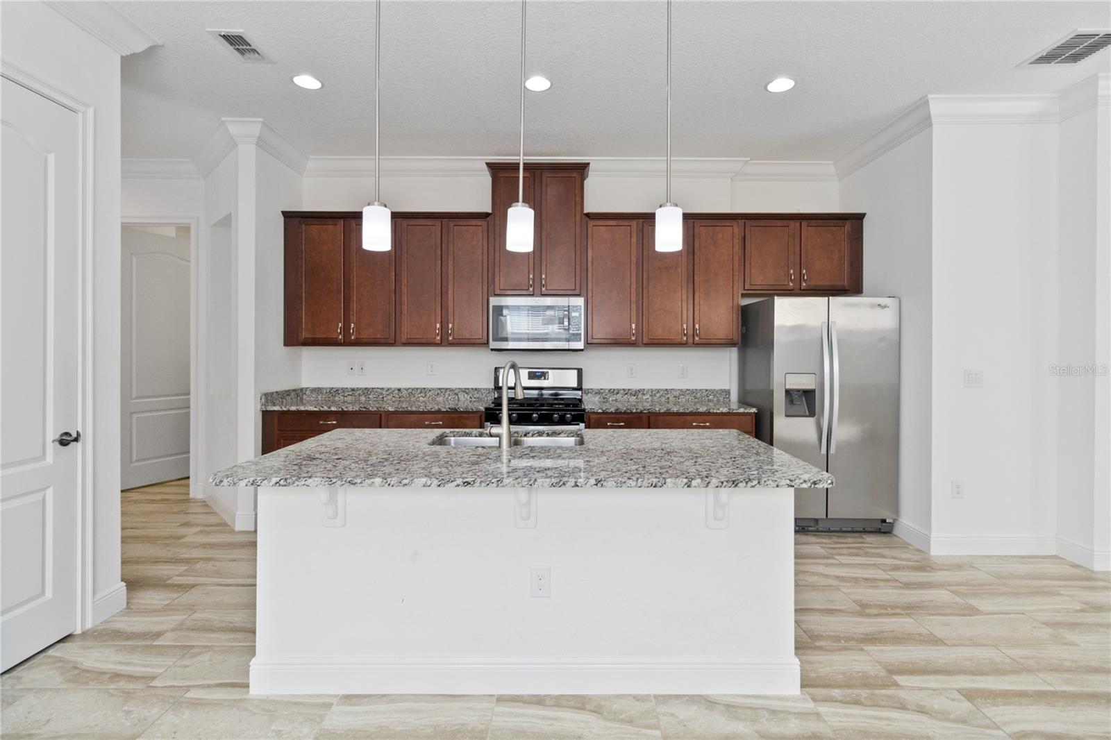 2491 YELLOW BRICK RD, ST CLOUD, FL, 34772