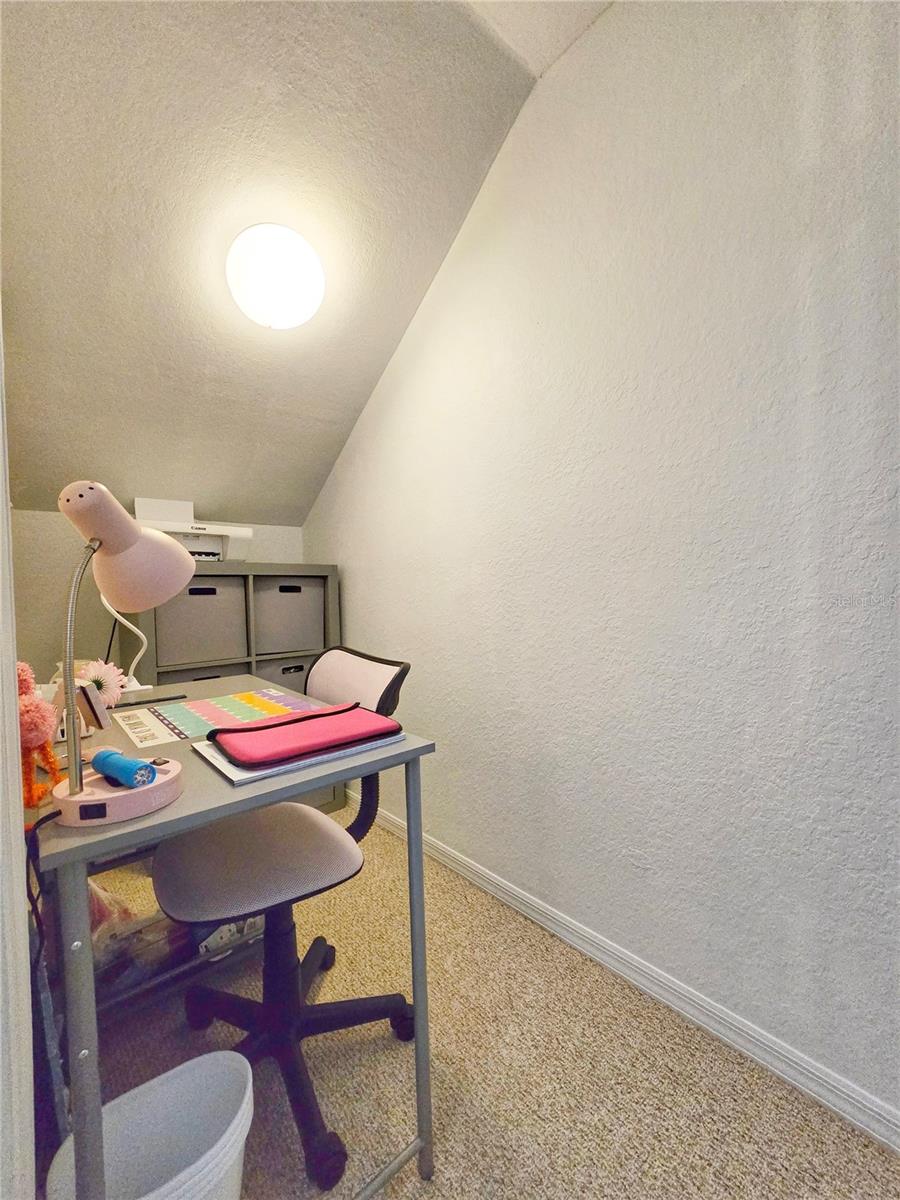 8809 MANOR LOOP #102, LAKEWOOD RANCH, FL, 34202