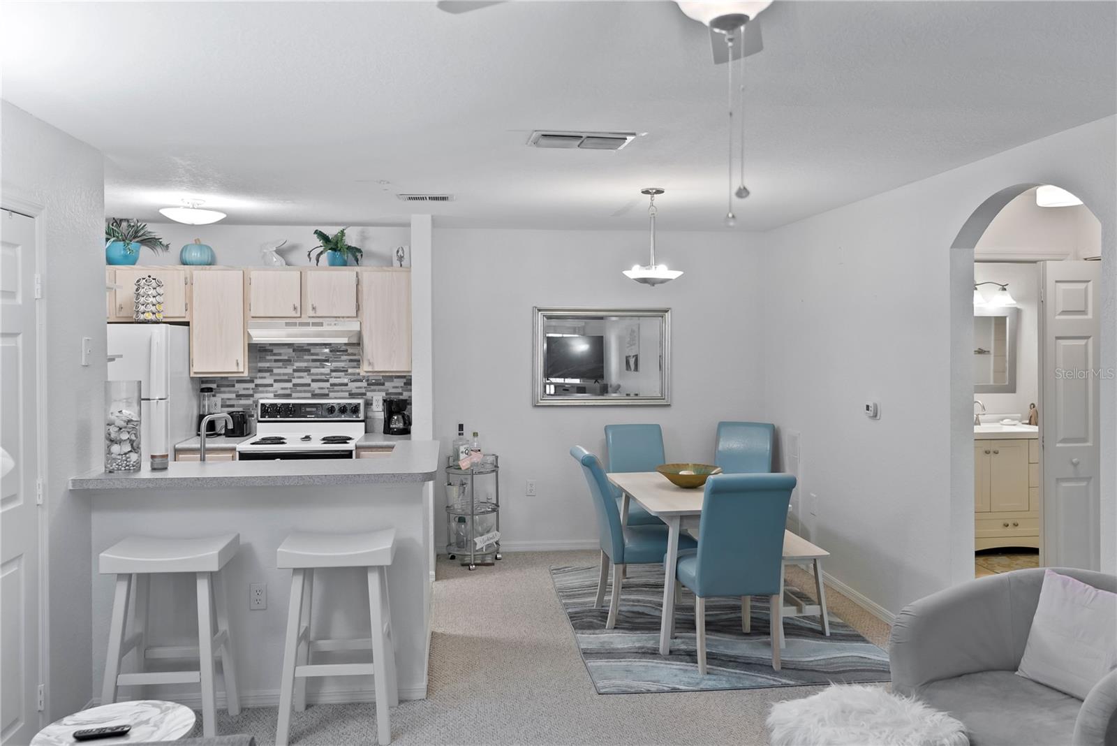 8809 MANOR LOOP #102, LAKEWOOD RANCH, FL, 34202